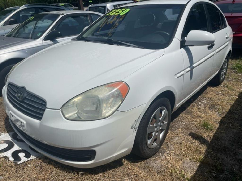 2008 Hyundai Accent GLS's photo
